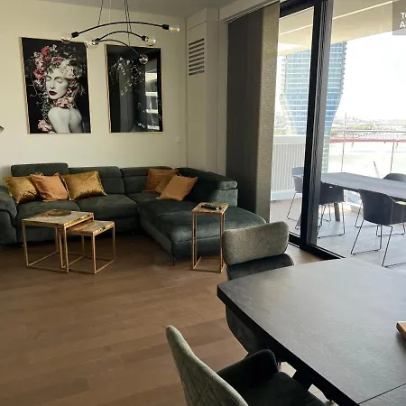 Apartamento Bw Terrace Floor With River View & Self Check-in Belgrado