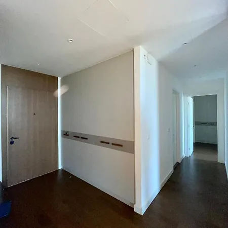 Bw Terrace Floor With River View & Self Check-in Apartment Belgrade